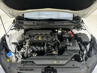 Hyundai Elantra 2022 — фото 32 из 33