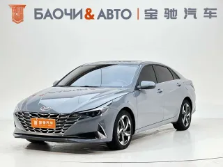Hyundai Elantra 2023 — фото автомобиля из Китая