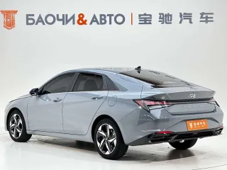 Hyundai Elantra 2023 — фото 6 из 33