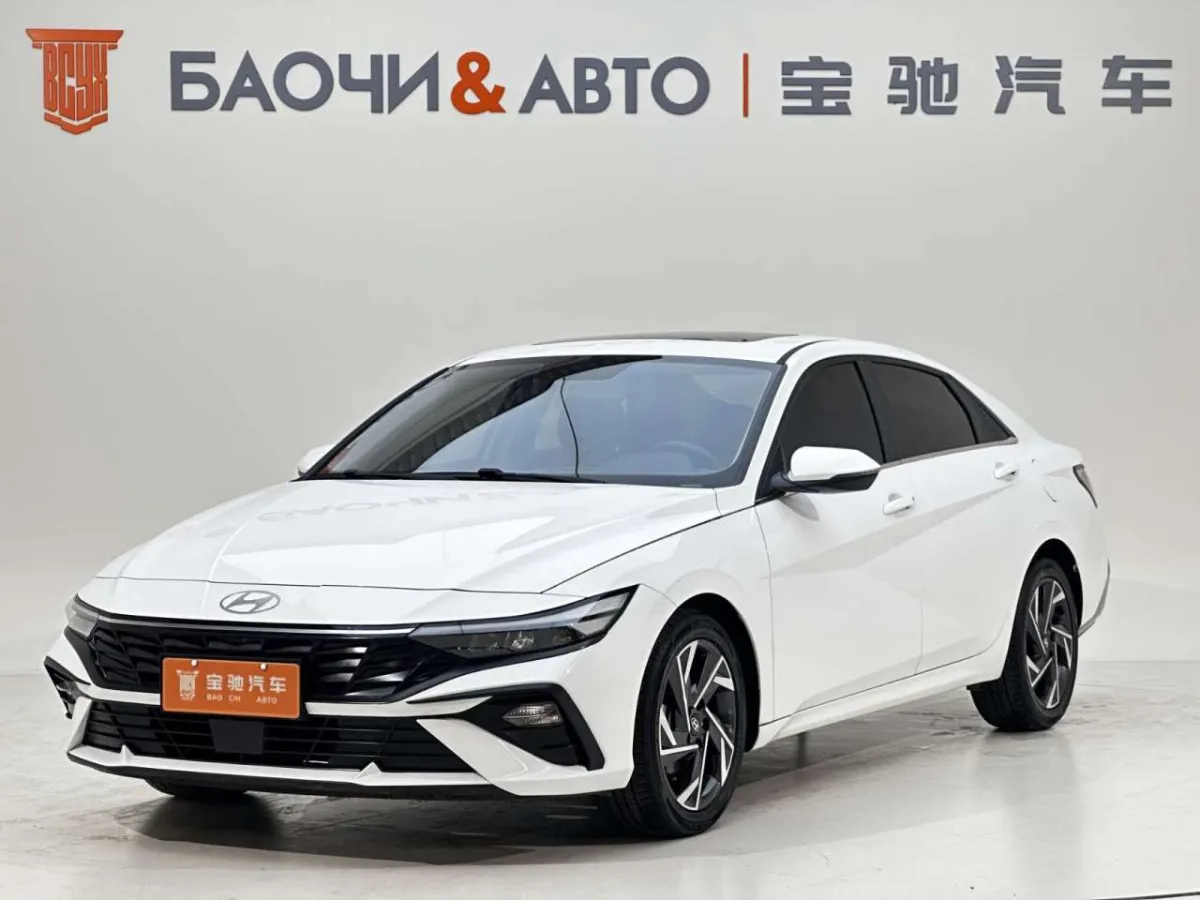 Hyundai Elantra