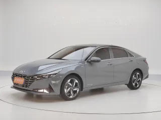 Hyundai Elantra 2020 — фото 1 из 31