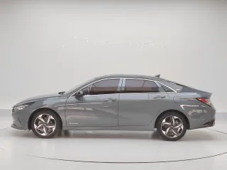 Hyundai Elantra 2020 — фото 8 из 31