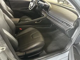 Hyundai Elantra 2020 — фото 26 из 31