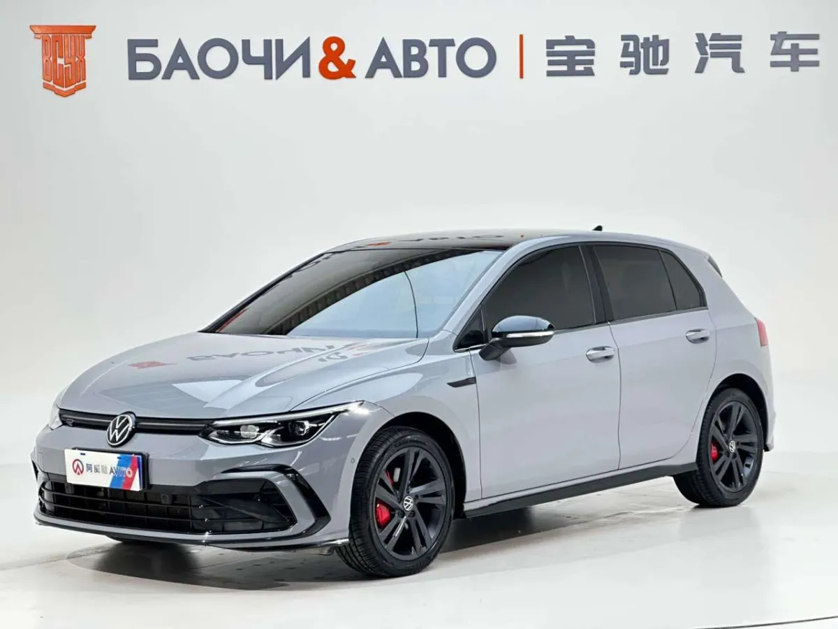 Volkswagen Golf R-Line