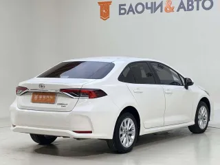 Toyota Corolla 2022 — фото 8 из 27
