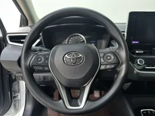 Toyota Corolla 2023 — фото 9 из 32