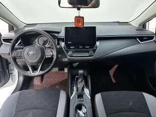 Toyota Corolla 2023 — фото 11 из 32