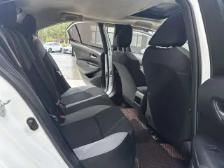 Toyota Corolla 2023 — фото 12 из 32