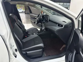 Toyota Corolla 2023 — фото 24 из 32