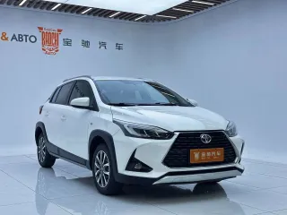 Toyota Yaris 2022 — фото 9 из 29
