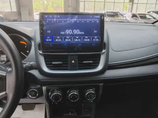 Toyota Yaris 2022 — фото 25 из 29
