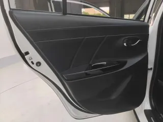 Toyota Yaris 2022 — фото 29 из 29