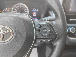 Toyota Corolla 2022 — фото 16 из 31