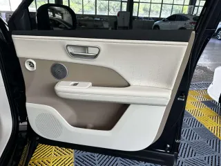 Toyota BOZHI 3X 2025 — фото 14 из 30