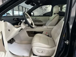 Toyota BOZHI 3X 2025 — фото 22 из 30