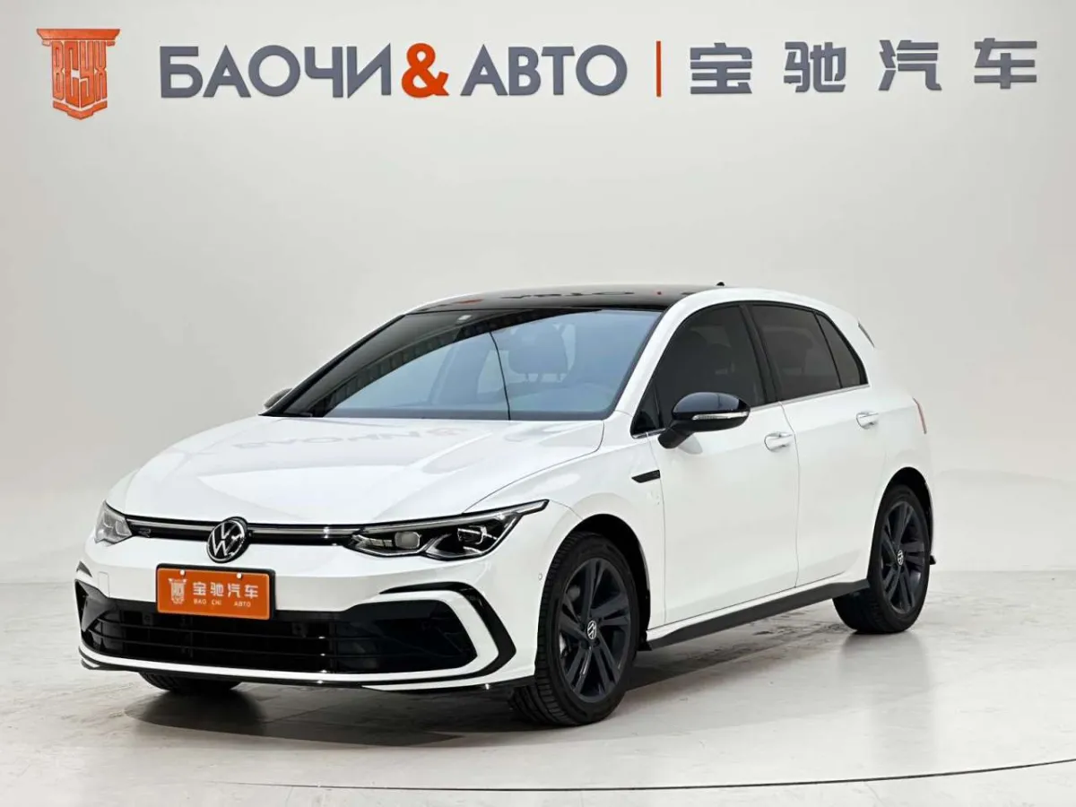 Volkswagen Golf R-Line