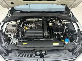 Volkswagen Golf R-Line 2022 — фото 20 из 32