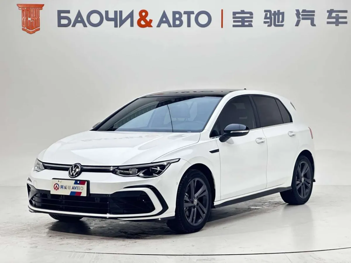 Volkswagen Golf R-Line