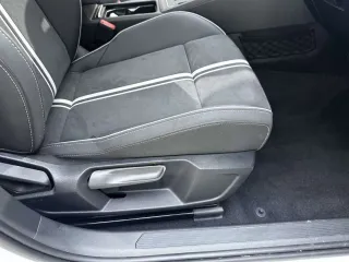 Volkswagen Golf R-Line 2022 — фото 19 из 33