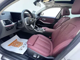 BMW 3 Series 2023 — фото 22 из 32