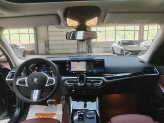 BMW 3 Series 2023 — фото 20 из 31