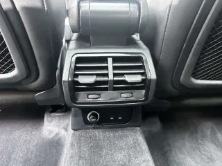 Audi Q3 2022 — фото 10 из 34