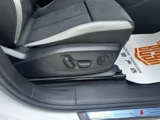 Audi Q3 2022 — фото 14 из 34