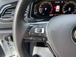 Volkswagen T-Roc 2022 — фото 10 из 31