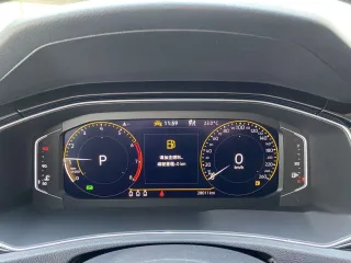 Volkswagen T-Roc 2022 — фото 14 из 31