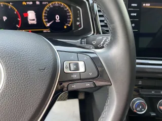 Volkswagen T-Roc 2022 — фото 20 из 31