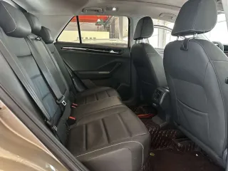 Volkswagen T-Roc 2022 — фото 25 из 33