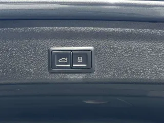 Audi Q3 2022 — фото 19 из 34