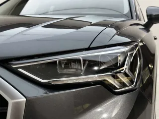 Audi Q3 2022 — фото 20 из 34