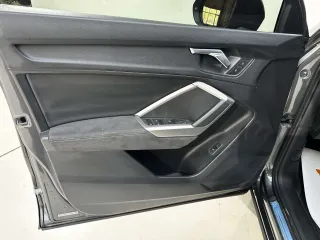 Audi Q3 2022 — фото 21 из 34