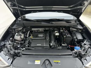 Audi Q3 2022 — фото 28 из 34