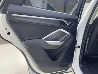 Audi Q3 2022 — фото 20 из 30
