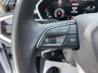 Audi Q3 2022 — фото 21 из 30