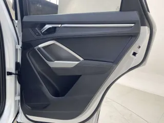 Audi Q3 2022 — фото 26 из 30