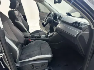 Audi Q3 2022 — фото 12 из 33
