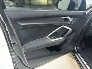 Audi Q3 2022 — фото 17 из 33