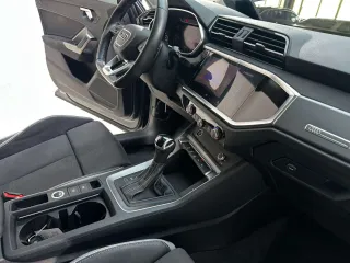 Audi Q3 2022 — фото 18 из 33