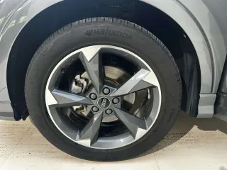 Audi Q3 2022 — фото 26 из 33