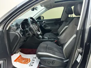 Audi Q3 2022 — фото 17 из 33