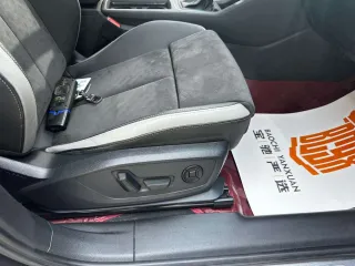 Audi Q3 2022 — фото 19 из 33