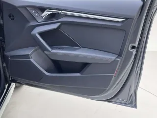 Audi A3L 2024 — фото 11 из 32