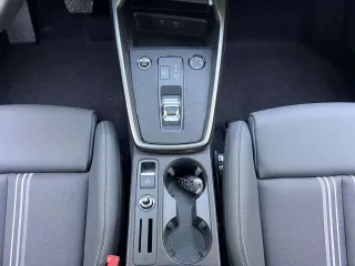 Audi A3L 2024 — фото 15 из 32