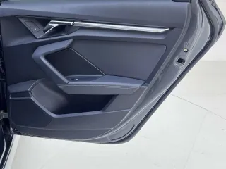 Audi A3L 2024 — фото 25 из 32