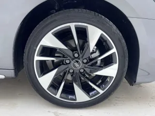 Audi A3L 2024 — фото 27 из 32