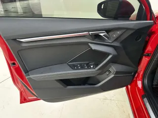 Audi A3L 2023 — фото 24 из 33