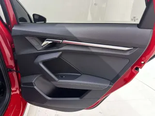 Audi A3L 2023 — фото 29 из 33